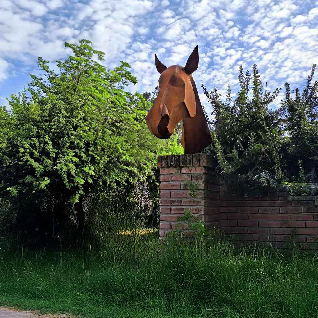 Corten steel horse sculpture – Oxenly
